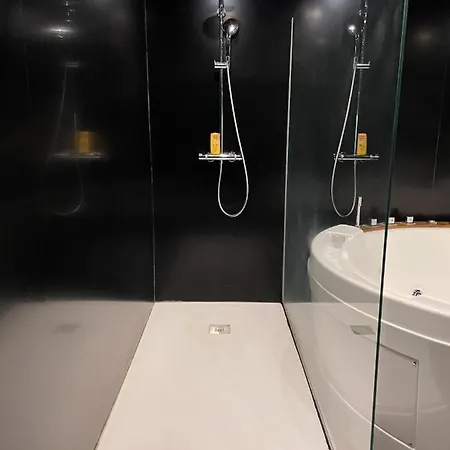 Daire La Marylin, Loft De 90m2 Avec Sauna Et Jacuzzi *