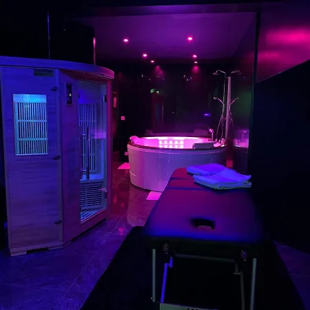 La Marylin, Loft De 90m2 Avec Sauna Et Jacuzzi Riom